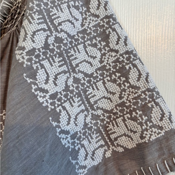 ROSE AND ROSE!Barely worn. Super light weight, beautiful stitch work. Large - Picture 4 of 5